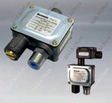 Реле давления Barksdale серии 9048