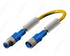 Двусторонние не разборные соединители Senstronic М 12 с прямой внутренней и внешней резьбой