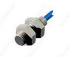 Индуктивный датчик Senstronic NAMUR M 8. Бесконтактные датчики.